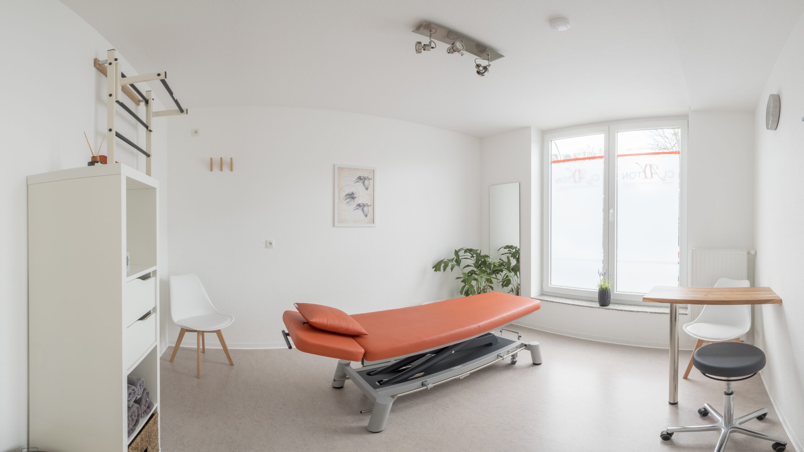 Behandlungsraum1-Ottersberg-Physiotherapie-Praxis